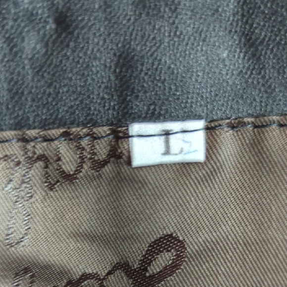 Black Leather Pencil Skirt - Picture 7 of 9